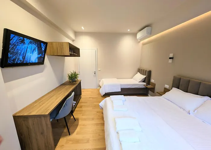 With Garden And Veranda Appartamento *