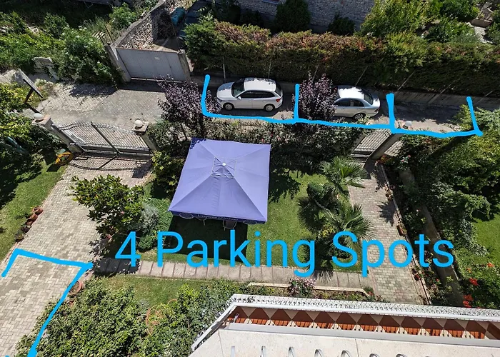 With Garden And Veranda * Berat